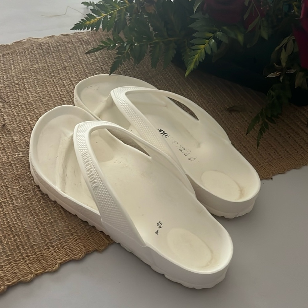 Birkenstock Unisex Honolulu EVA Sandal
